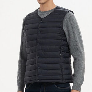 SPAO Packable Down Filled Vest Snap Front Zip Pockets Mens sz Medium